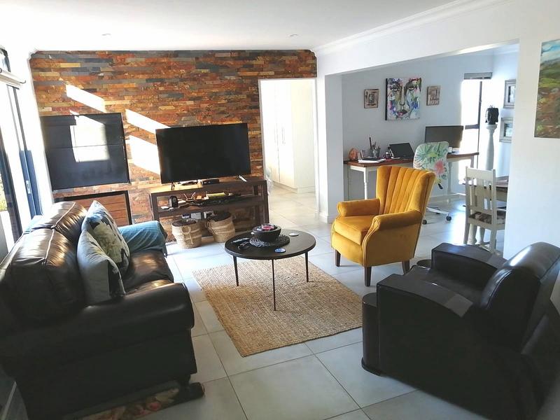 2 Bedroom Property for Sale in Island View Western Cape